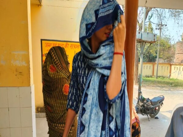SDM Surprise Visit: ହାତେ ଓଢଣୀ ଟାଣି ହସ୍ପିଟାଲରେ ରୋଗୀ ଭାବେ ପହଞ୍ଚିଲେ SDM, ତାପରେ...
