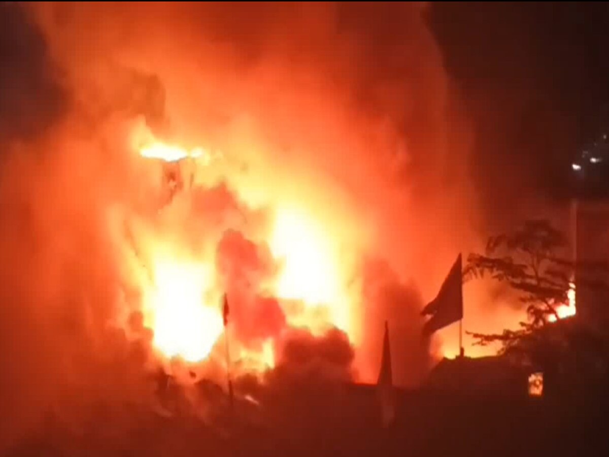 Homopal Fire Fire breaks out in Supaul property worth lakhs burnt to ashes | Supaul ...