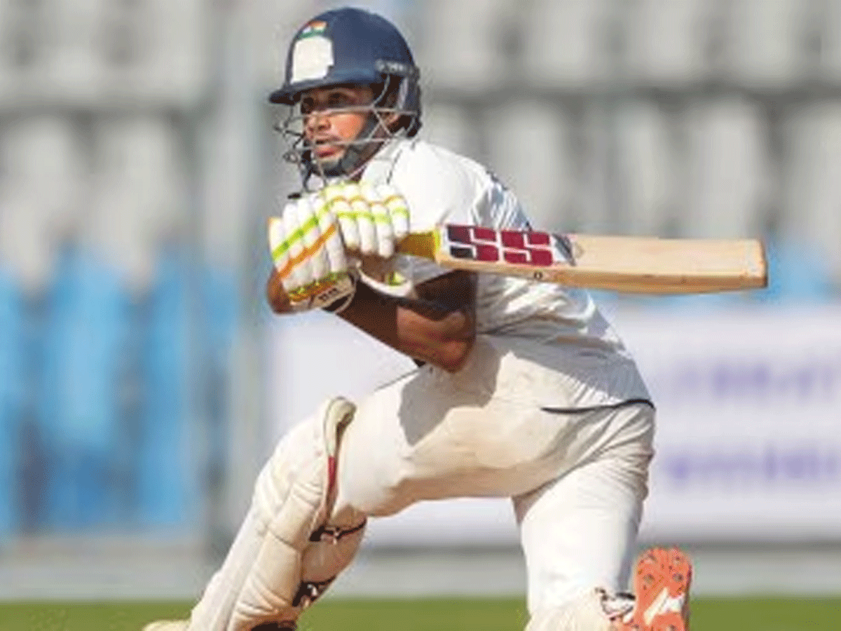 Musheer Khan: रणजी ट्रॉफी फाइनल के हीरो रहे मुशीर खान ने कहा, "IPL में नहीं खेलने से निराश नहीं हूं" Musheer Khan: रणजी ट्रॉफी फाइनल के हीरो रहे मुशीर खान ने कहा, "IPL में नहीं खेलने से निराश नहीं हूं"