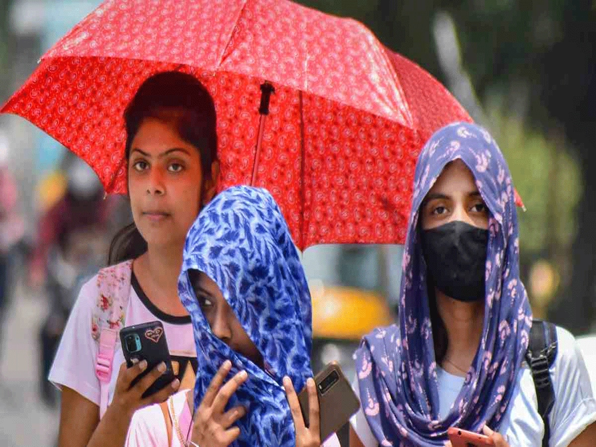 Delhi Weather: दिल्ली- NCR में आज से बढ़ेगा गर्मी का सितम, बढ़ते ताप से लोगों के छूटेंगे पसीने, 30 के पार जा सकता है पारा