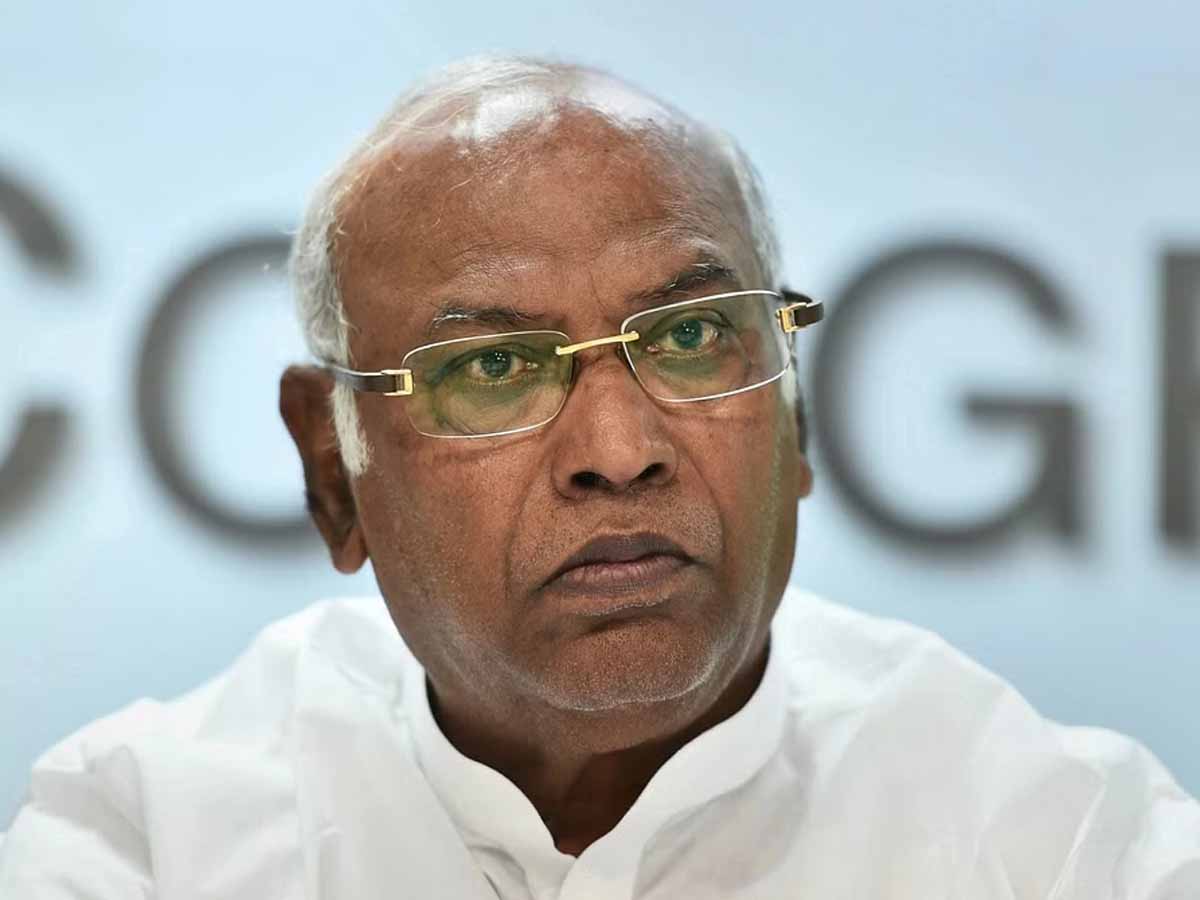 कर्नाटक में कांग्रेस को हो रही मुश्किल; लोकसभा चुनाव के लिए नहीं मिल रहे उम्मीदवार! कर्नाटक में कांग्रेस को हो रही मुश्किल; लोकसभा चुनाव के लिए नहीं मिल रहे उम्मीदवार!