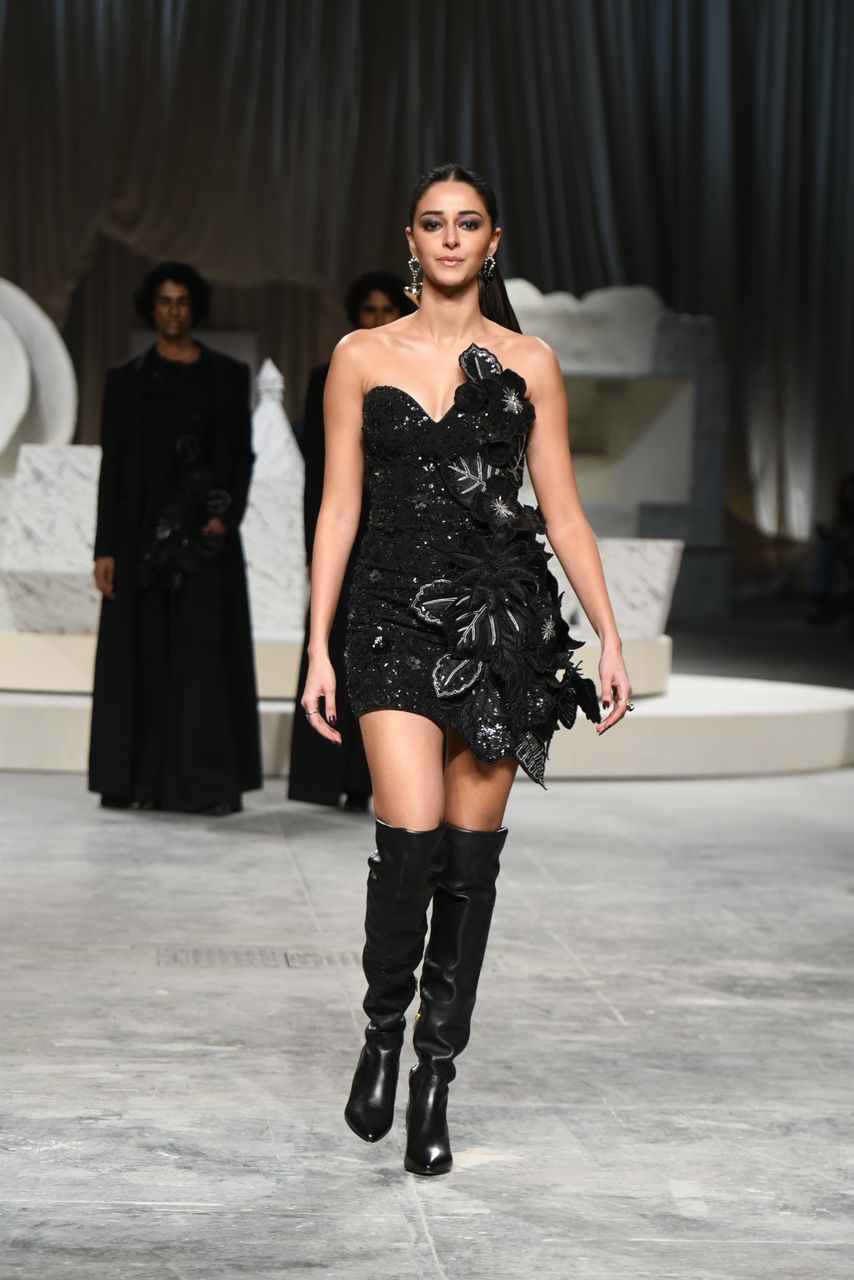 ग्लैमर का जलवा