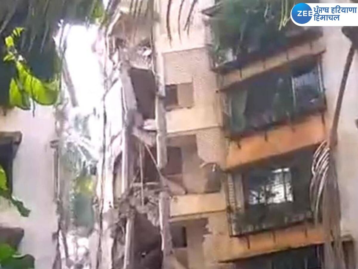 kolkata Building Collapse: ਕੋਲਕਾਤਾ 'ਚ 5 ਮੰਜ਼ਿਲਾ ਇਮਾਰਤ ਡਿੱਗੀ, ਮਲਬੇ 'ਚ ਦੱਬੇ ਕਈ ਲੋਕ ਜ਼ਖਮੀ, 2 ਦੀ ਮੌਤ 