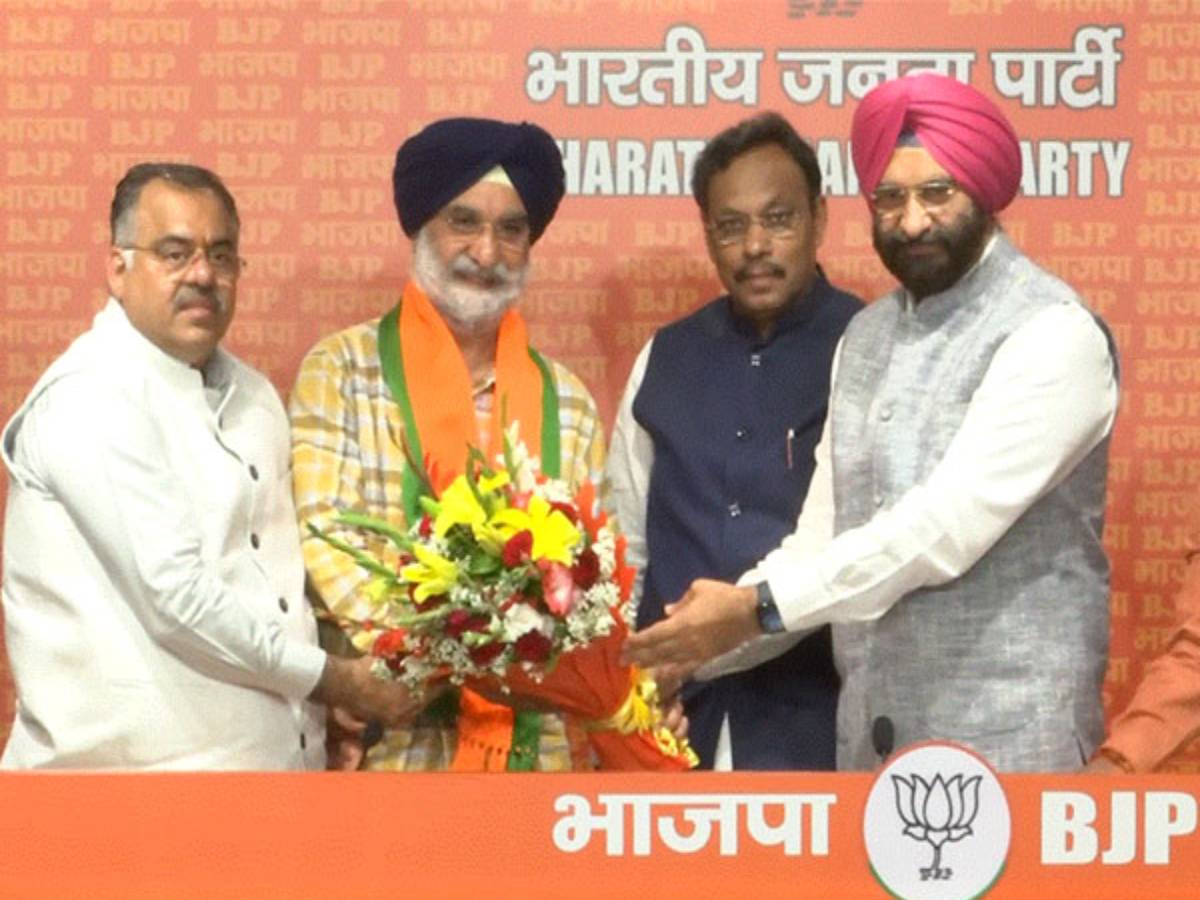 BJP में शामिल हुए पूर्व IFS अधिकारी तरणजीत सिंह संधू: इस सीट से मिल सकता है टिकट! BJP में शामिल हुए पूर्व IFS अधिकारी तरणजीत सिंह संधू: इस सीट से मिल सकता है टिकट!