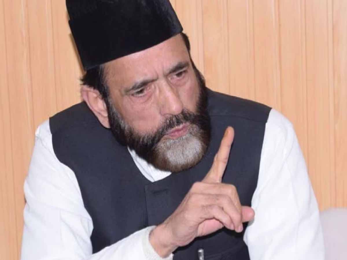 मौलाना तौकीर रजा को हाईकोर्ट से 27 मार्च तक राहत मौलाना तौकीर रजा को हाईकोर्ट से 27 मार्च तक राहत