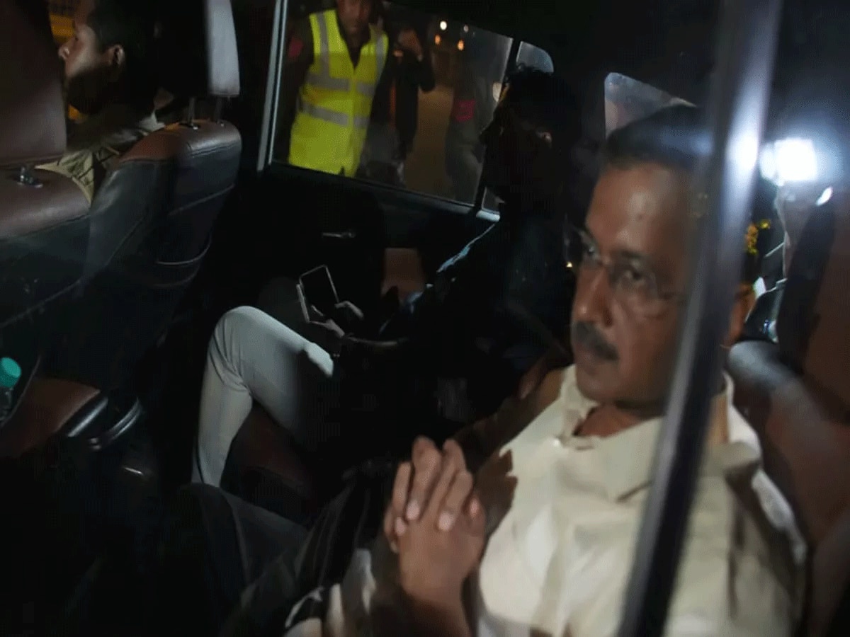 Arvind Kejriwal Arrested: ED दफ्तर के बाहर धारा 144 लागू, दिल्ली पुलिस की अपील- सुरक्षा व्यवस्था खराब न करें, वरना... की जाएगी कार्यवाही