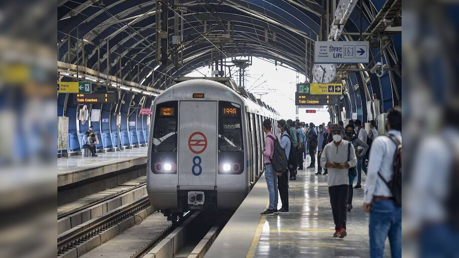 होली के दिन घर से निकलते समय देख लें Delhi Metro की ये नई टाइमिंग 