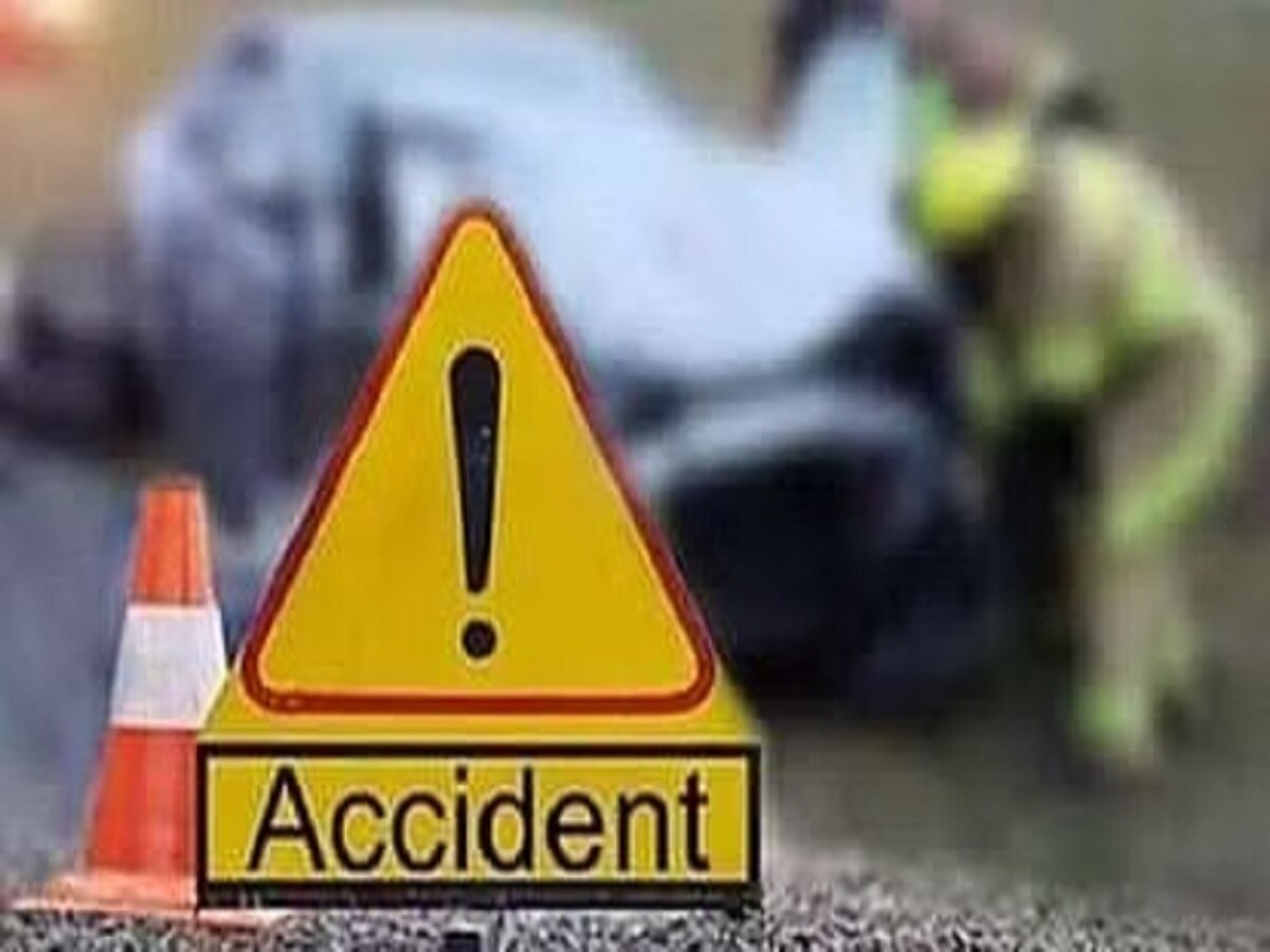 Jharkhand News: सड़क दुर्घटना में एक व्यक्ति की मौत, नेशनल हाइवे जाम