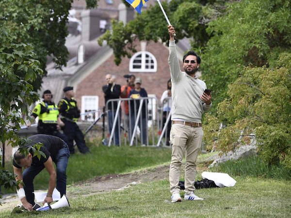 कुरान जलाने वाले शख्स को नार्वे ने दिया निर्वासन का आदेश; अब इस देश में लेगा पनाह