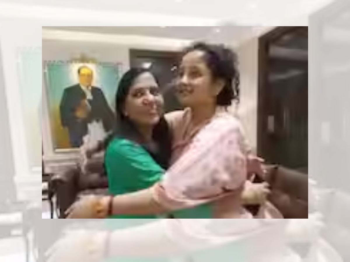 Delhi News: CM केजरीवाल की पत्नी सुनीता से मिलीं कल्पना सोरेन, महारैली में होंगी शामिल 