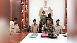लातेहार में 5 लाख का इनामी नक्सली कमांडर गिरफ्तार, गुप्त सूचना पर हुई कार्रवाई