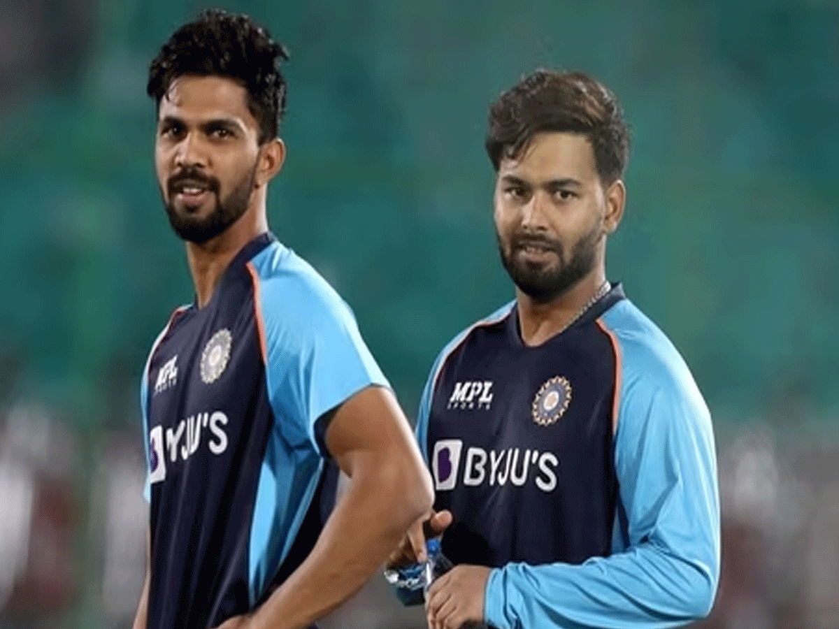 DC vs CSK: चेन्नई और दिल्ली में कौन मारेगा बाजी, ये आंकड़े कर देंगे पूरी तस्वीर साफ DC vs CSK: चेन्नई और दिल्ली में कौन मारेगा बाजी, ये आंकड़े कर देंगे पूरी तस्वीर साफ
