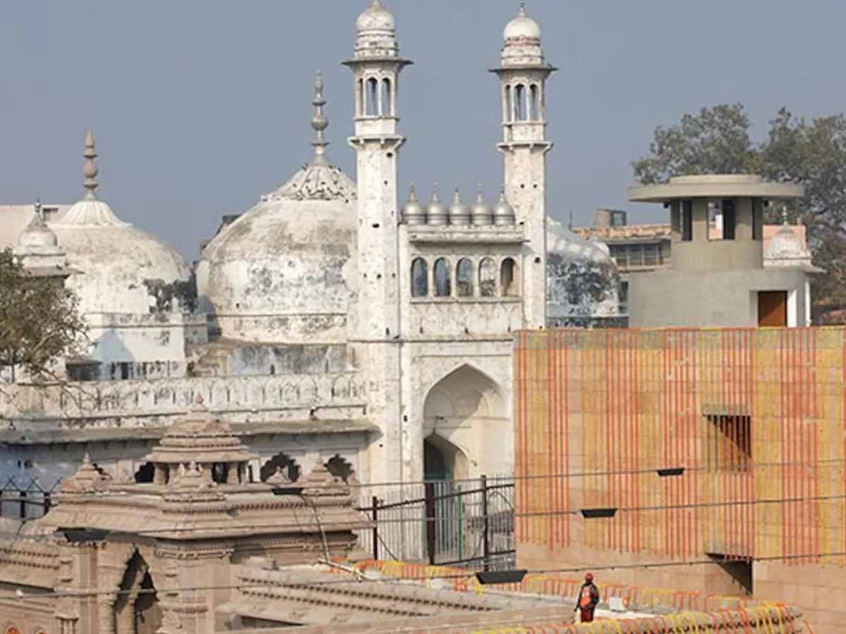 सुप्रीम कोर्ट पहुंचा ज्ञानवापी मस्जिद मामला, पूजा के खिलाफ समिति की याचिका पर होगी सुनवाई सुप्रीम कोर्ट पहुंचा ज्ञानवापी मस्जिद मामला, पूजा के खिलाफ समिति की याचिका पर होगी सुनवाई
