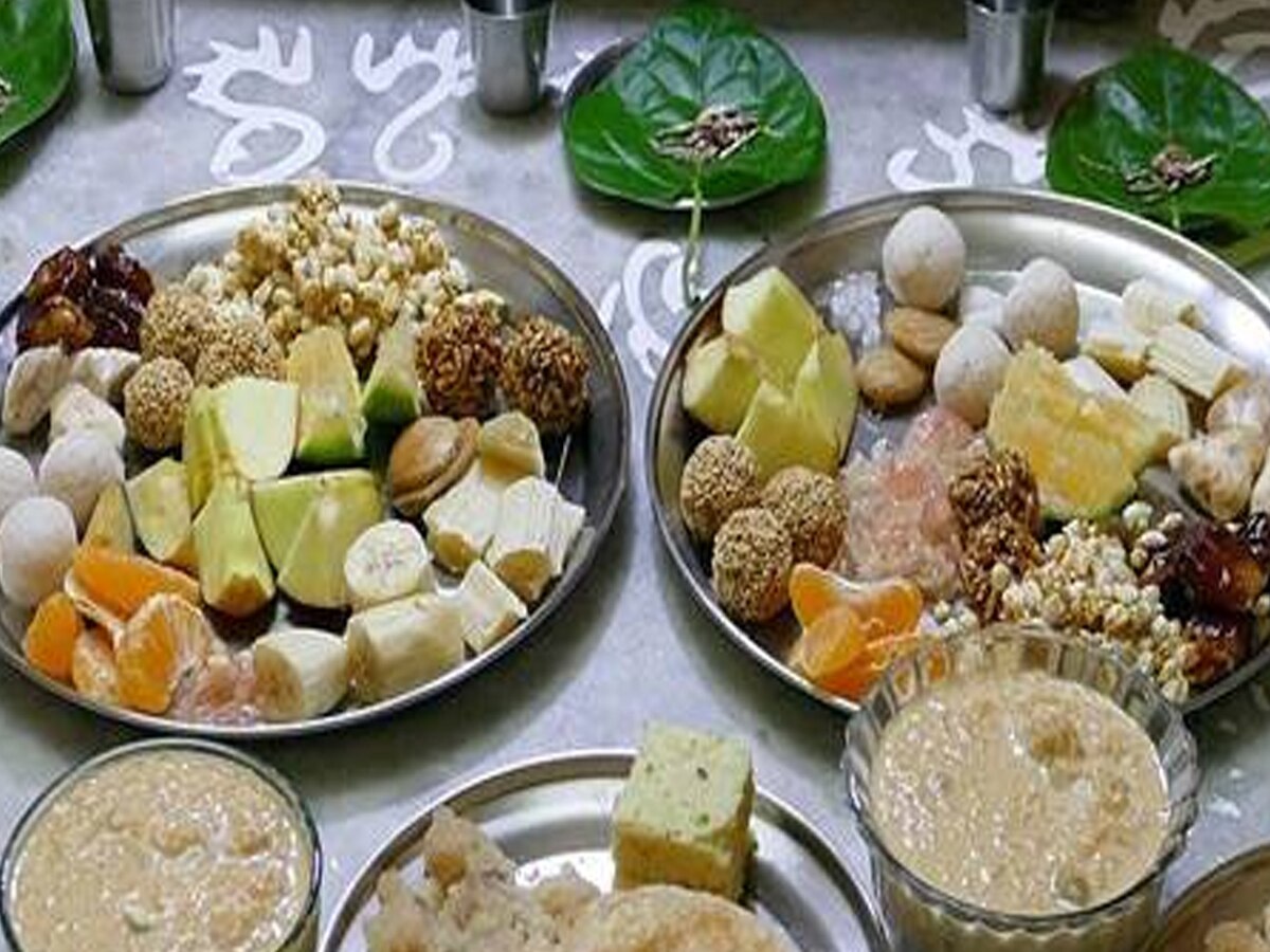 Ram Lala Bhog: रामलला को लगी गर्मी! अब रोज सोने के कटोरे में लगेगा दही ...