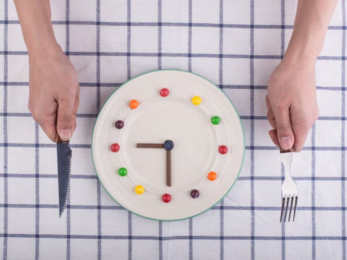 Intermittent Fasting: वजन कम करने का नया ट्रेंड या दिल के लिए बड़ा खतरा?