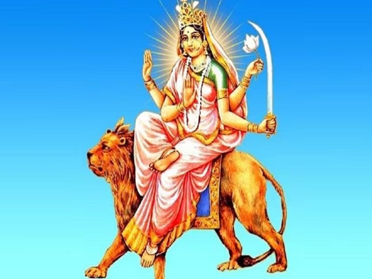 Chaitra Navratri 2024 Day 6: मां कात्यायनी को समर्पित है नवरात्रि का छठा दिन, महिषासुरमर्दिनी से सिद्धि पाने के लिए पढ़ें ये मंत्र