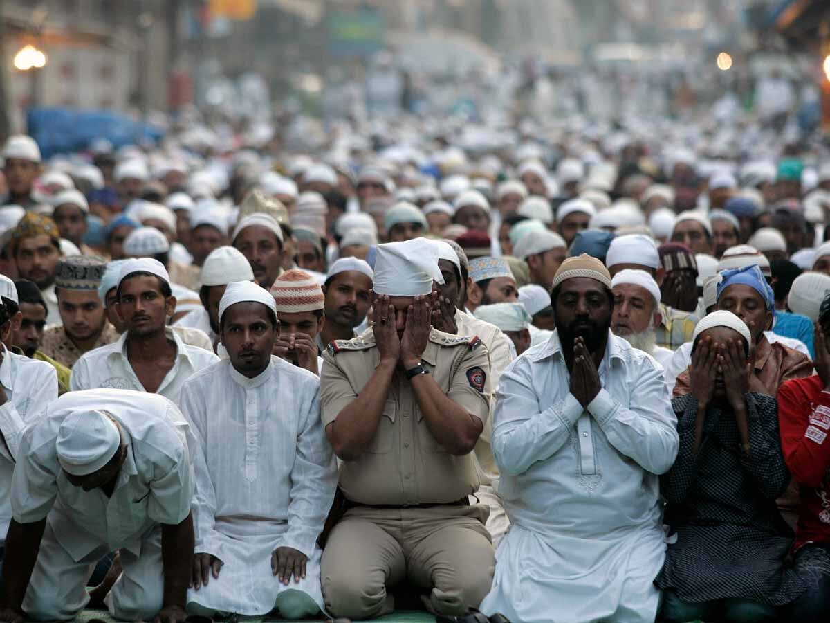 क्या मुस्लिम पहचान से पीछा छुड़ा रहे भाजपा-कांग्रेस? एक दूसरे पर लगाया इल्जाम