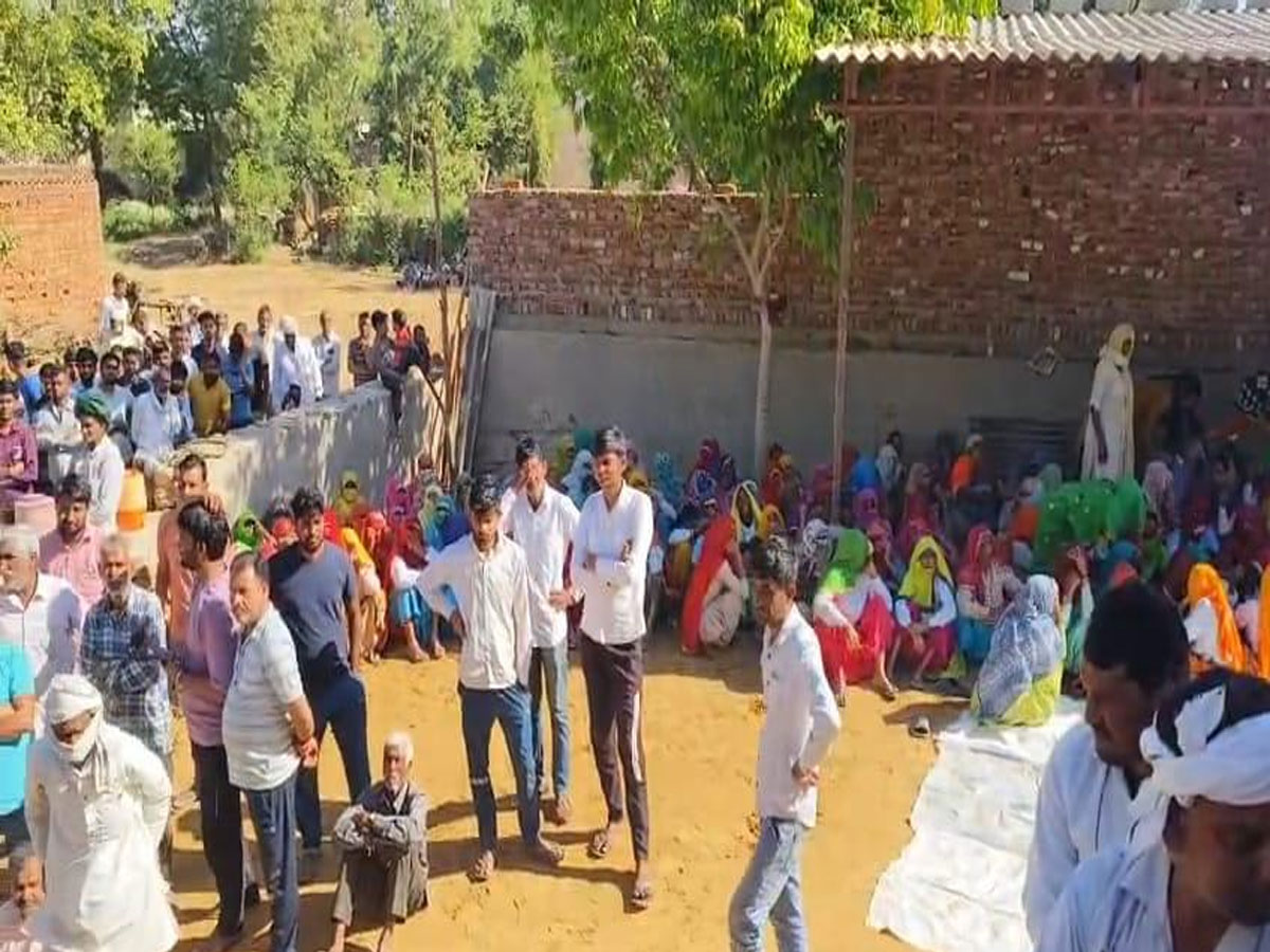 jaipur kotputli news Last rites of martyr Subedar Girraj Prasad Yadav done in bansur