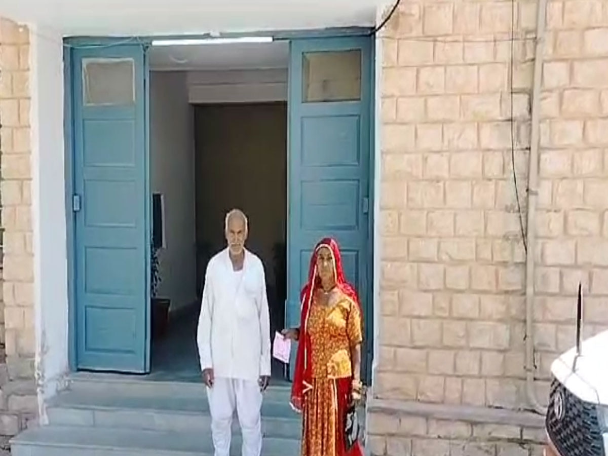 Rajasthan: पेंशन अपडेट करवाने के नाम पर कलयुगी बेटे ने बनाया वृद्ध मां को ठगी का शिकार