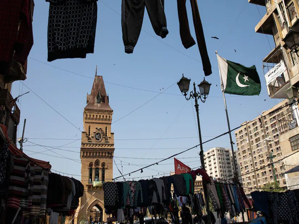 Pakistan: महंगाई में पाकिस्तान ने पूरे एशिया में किया टॉप, गरीबी ने भी बनाया नया रिकॉर्ड