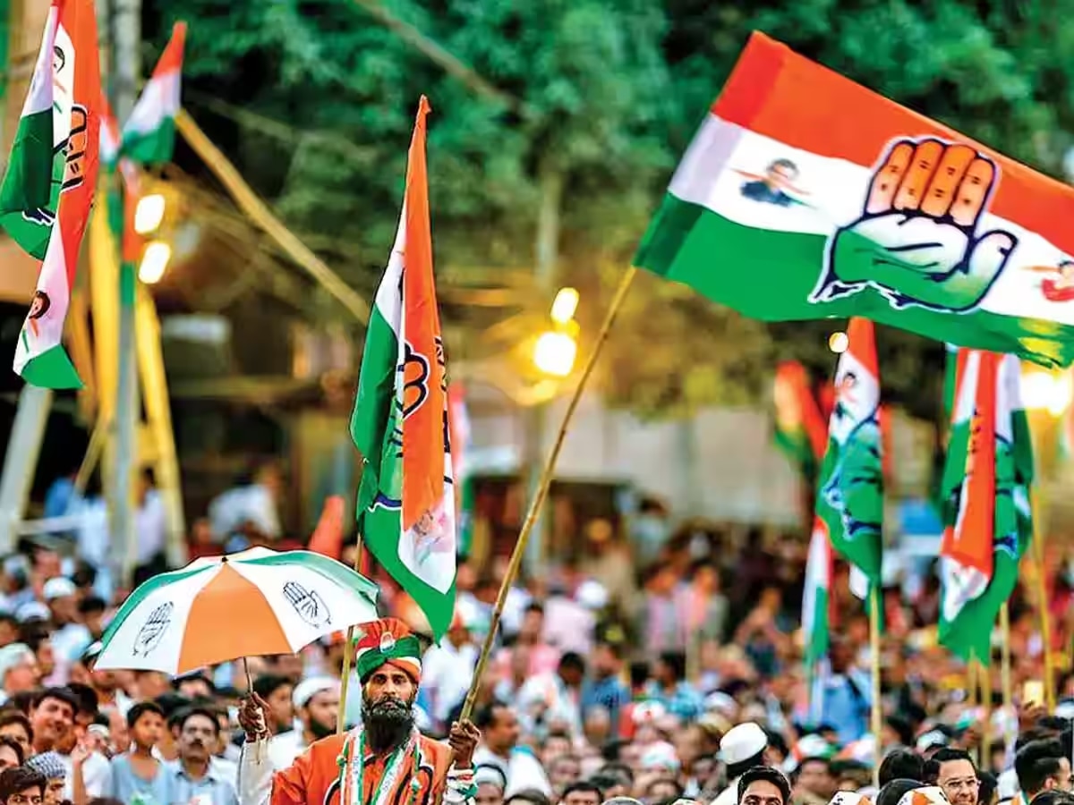 Congress Candidates List: दिल्ली में कांग्रेस ने प्रत्याशी के नामों का किया ऐलान, जानें किसे मिली कहां से टिकट  