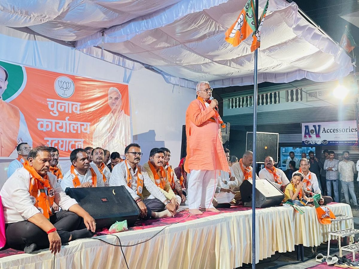 राजस्थान के स्कूलों में जल्द पूर्व सैनिक बनेंगे सरकारी अध्यापक, मंत्री मदन दिलावर ने सीएम को भेजा प्रस्ताव राजस्थान के स्कूलों में जल्द पूर्व सैनिक बनेंगे सरकारी अध्यापक, मंत्री मदन दिलावर ने सीएम को भेजा प्रस्ताव