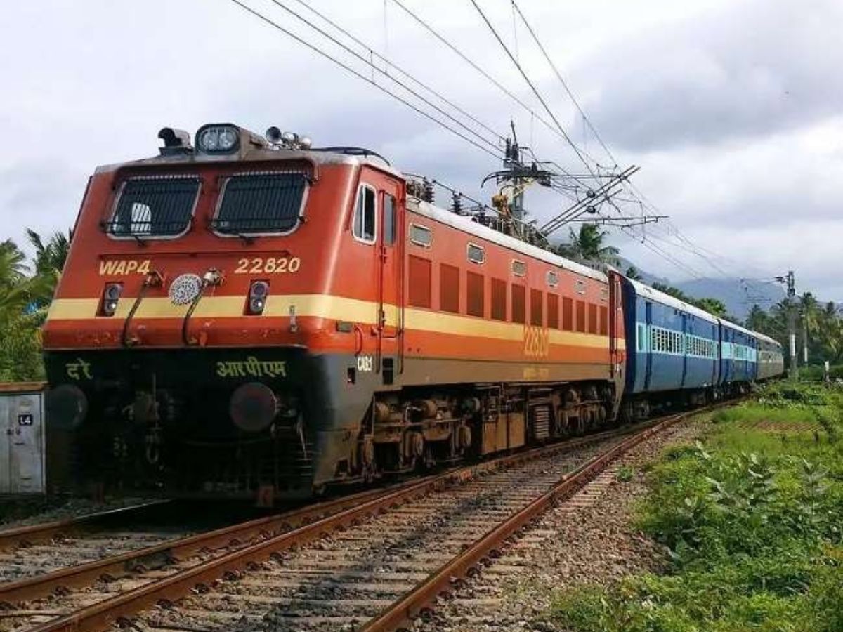 Rajasthan Train Cancel News:किसान आंदोलन से ट्रेनों पर पड़ा असर,कई ट्रेनों के संचालन पर लगी रोक