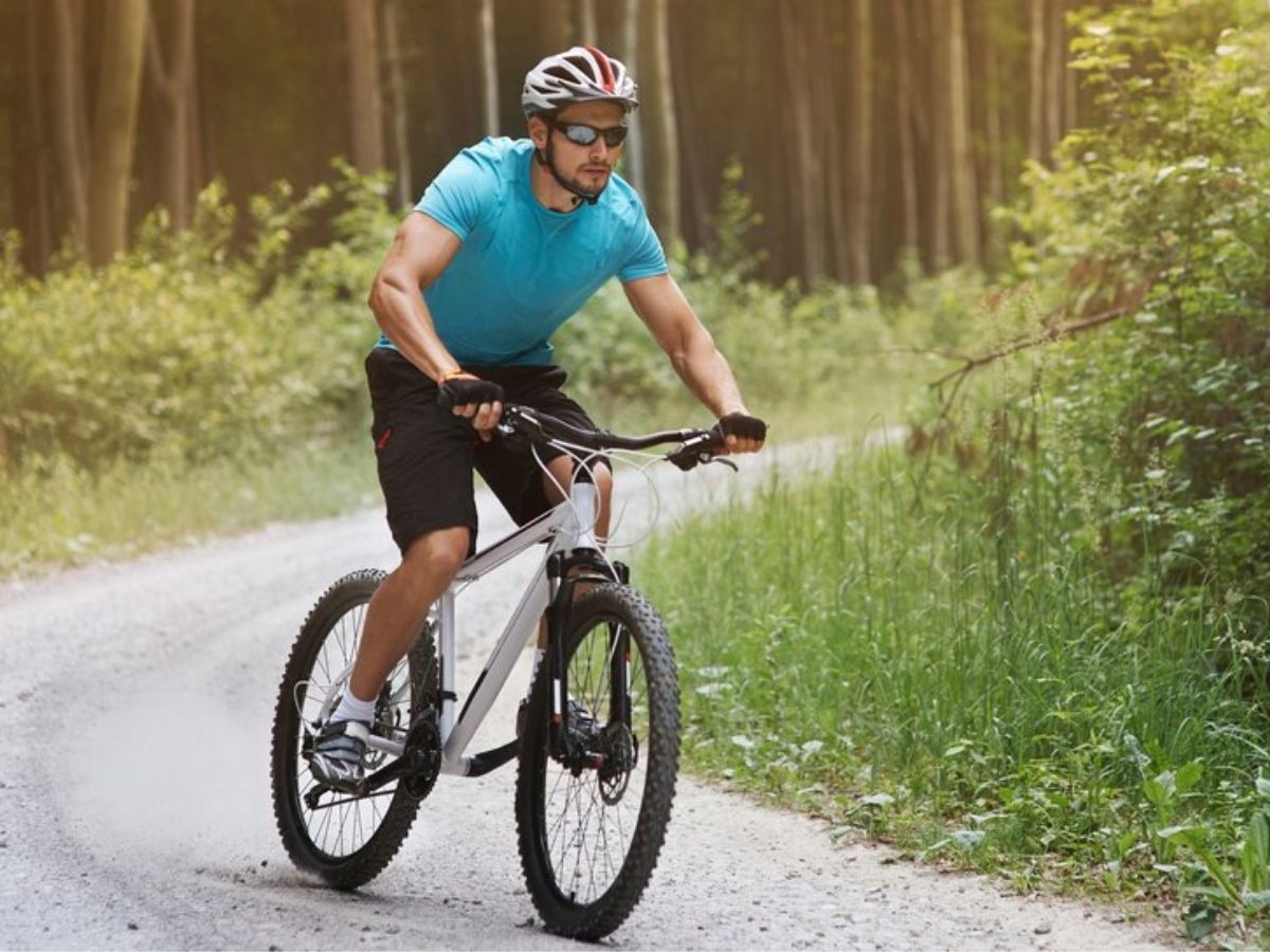 Cycling Benefits: हर उम्र के लिए फायदेमंद, साइकिल चलाने से बदल जाएगी आपकी जिंदगी!
