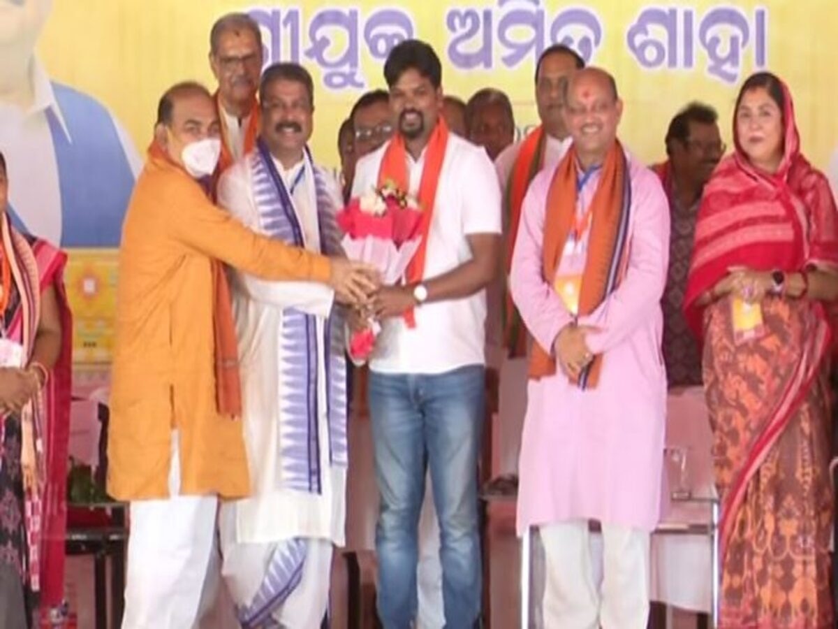  Odisha Politics: କଂଗ୍ରେସ ଛାଡ଼ିବା ପରେ ବିଜେପି ହାତ ଧରିଲେ ପ୍ରବୋଧ ତିର୍କି