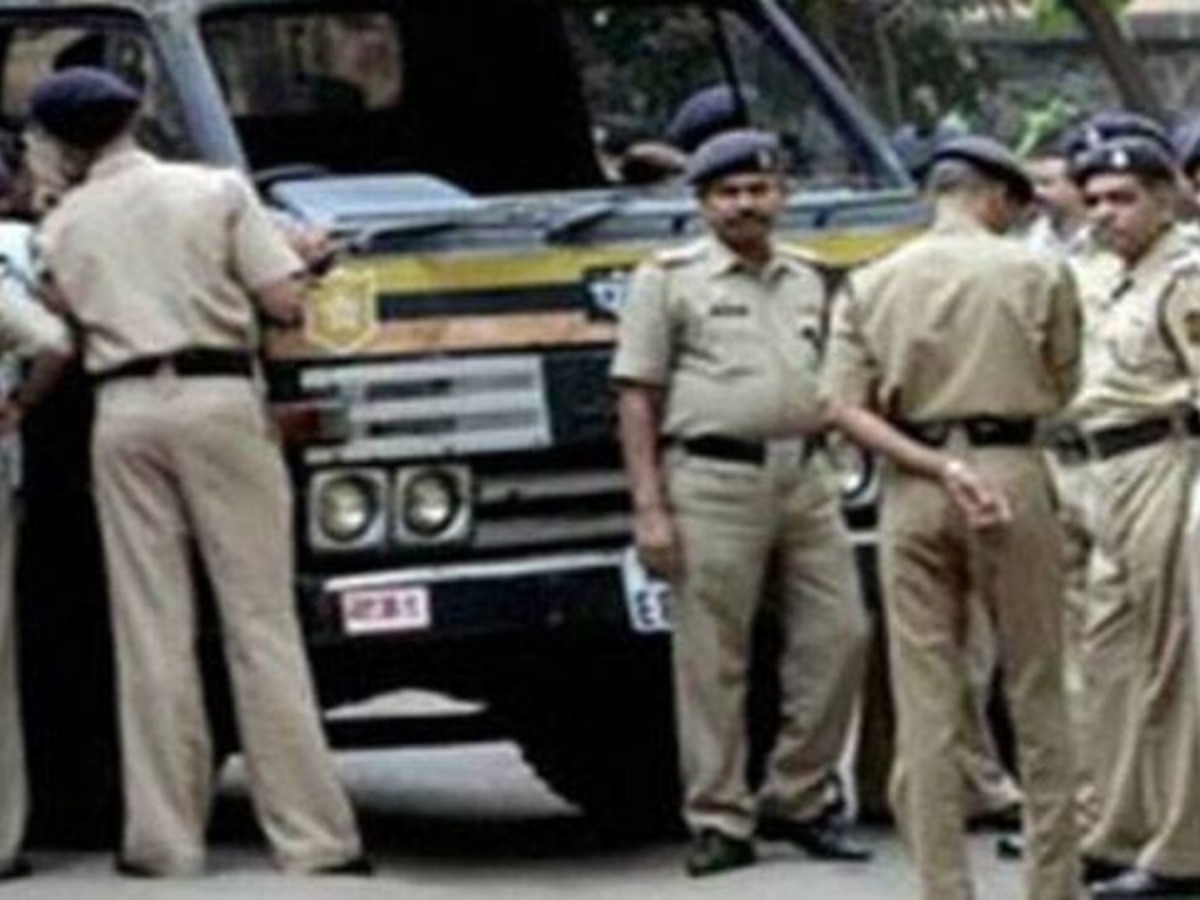 Noida Lok Sabha Election 2024: चुनाव को लेकर सुरक्षा के पुख्ता इंतजाम, 11 हजार पुलिसकर्मी तैनात 