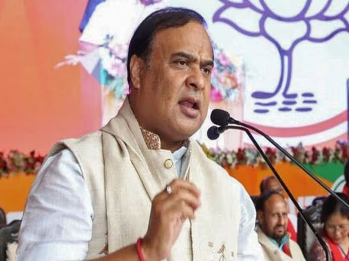 'मियां' वाला बयान हिमंत बिस्वा सरमा का बना गले की फांस, वोट के लिए करनी पड़ रही विनती 'मियां' वाला बयान हिमंत बिस्वा सरमा का बना गले की फांस, वोट के लिए करनी पड़ रही विनती