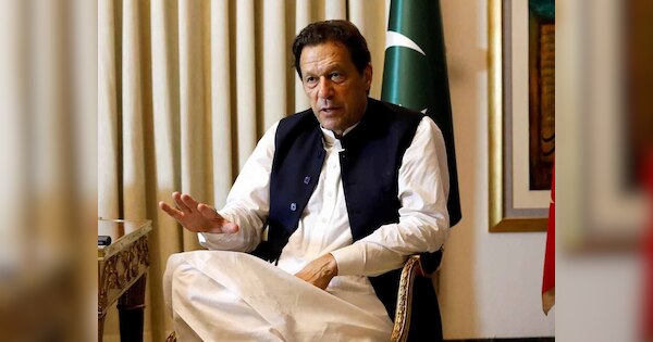 pakistan pm Emran Khan say he will chose to live in jail that ...