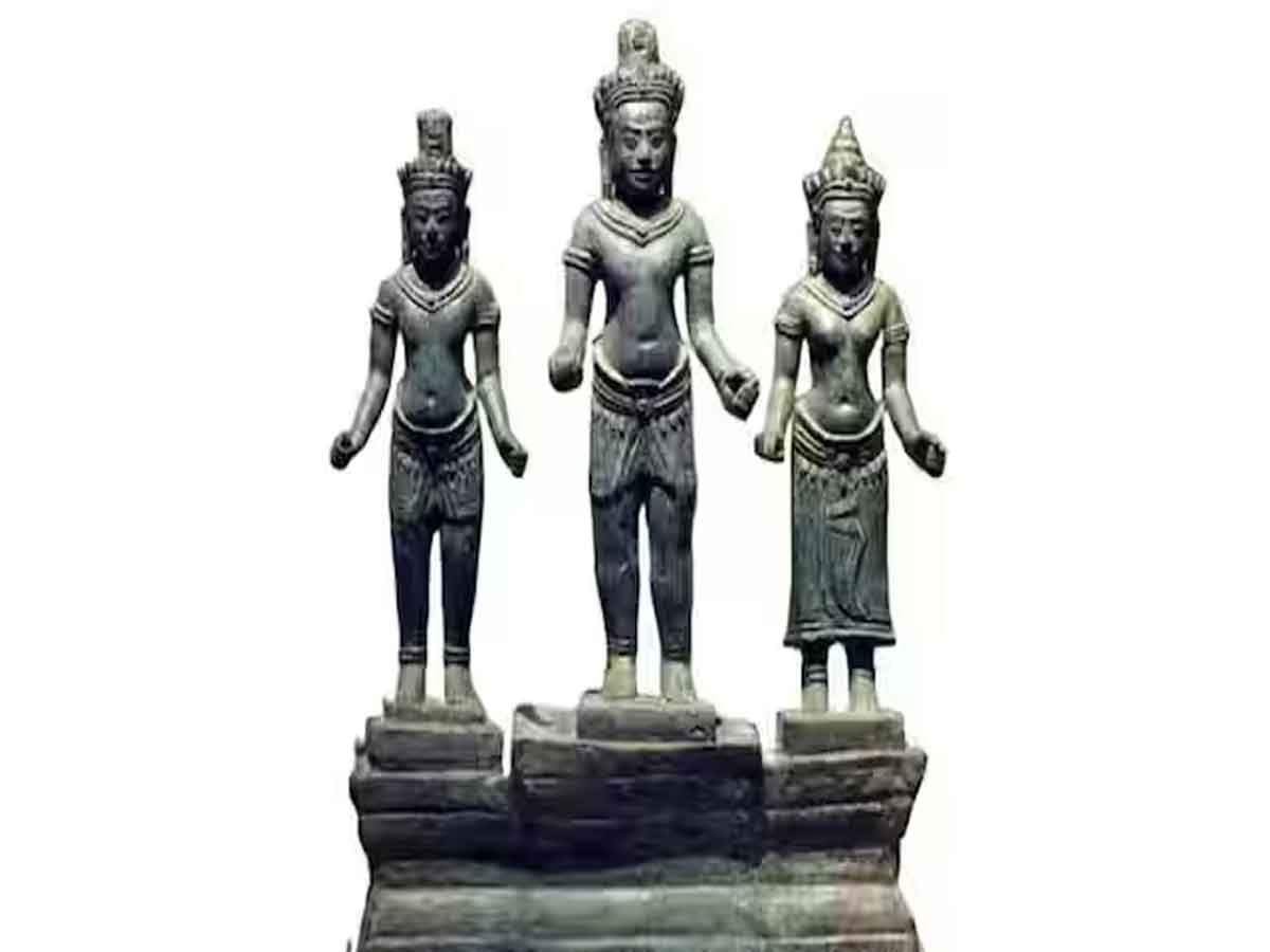 Ancient Shiva Triad: अमेरिका ने भगवान शिव की प्राचीन मूर्तियां लौटाईं, कंबोडिया से हुई थीं चोरी, जाने पूरा मामला?