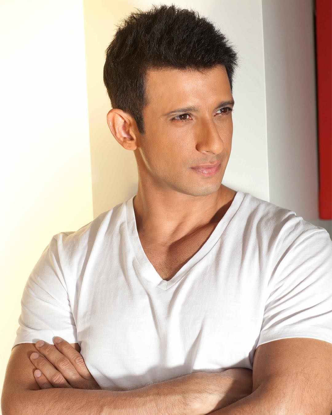 पहली फिल्म