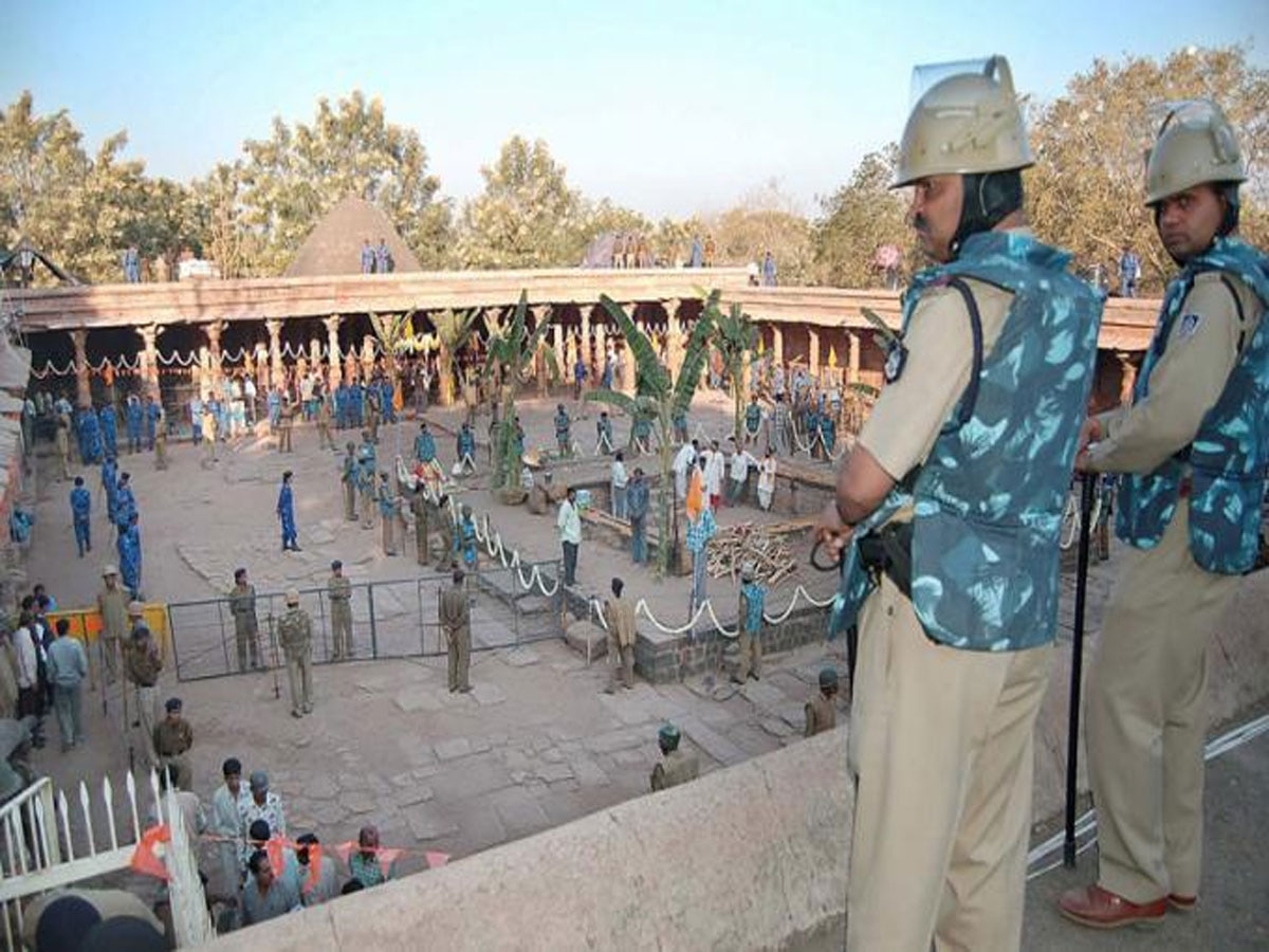 Bhojshala Survey: मुस्लिम पक्ष को लगा बड़ा झटका, HC ने ASI सर्वे के लिए दिया 8 हफ्तों का वक्त