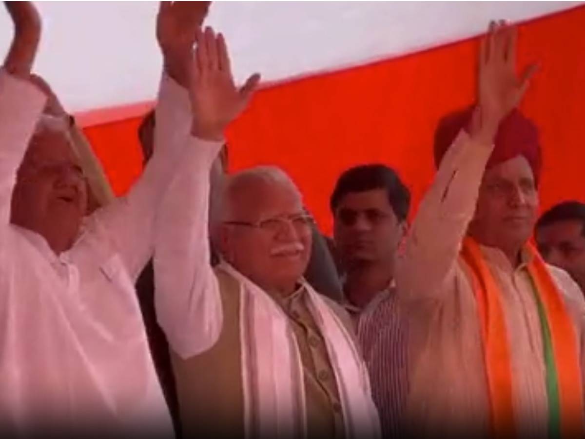 Charkhi Dadri News: मनोहर लाल ने कांग्रेस पर कसा तंज कहा,  राहुल गांधी कर रहे हैं पार्टी को खत्म
