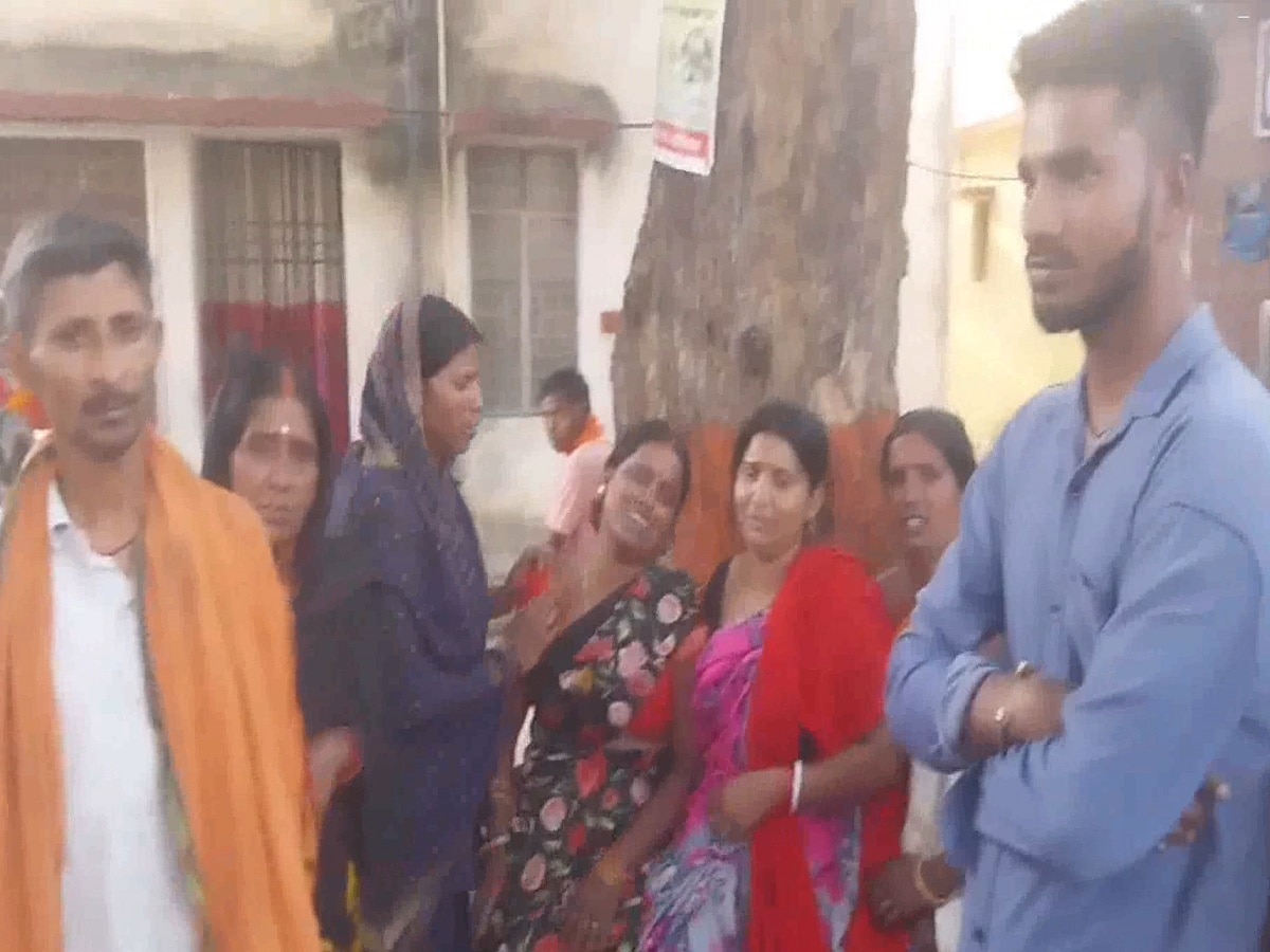 Jharkhand News: दहेज की बलि चढ़ी विवाहिता, फांसी लगाकर की आत्महत्या