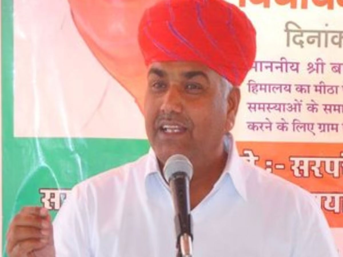 Rajasthan Politics: शेरगढ़ विधायक बाबू सिंह राठौड़ की मुश्किलें बढ़ी, इस मामले में दर्ज हुआ मुकदमा