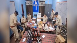 रामगढ़ से पुलिस ने बरामद की शराब, चुनाव में खपत करने का था मकसद