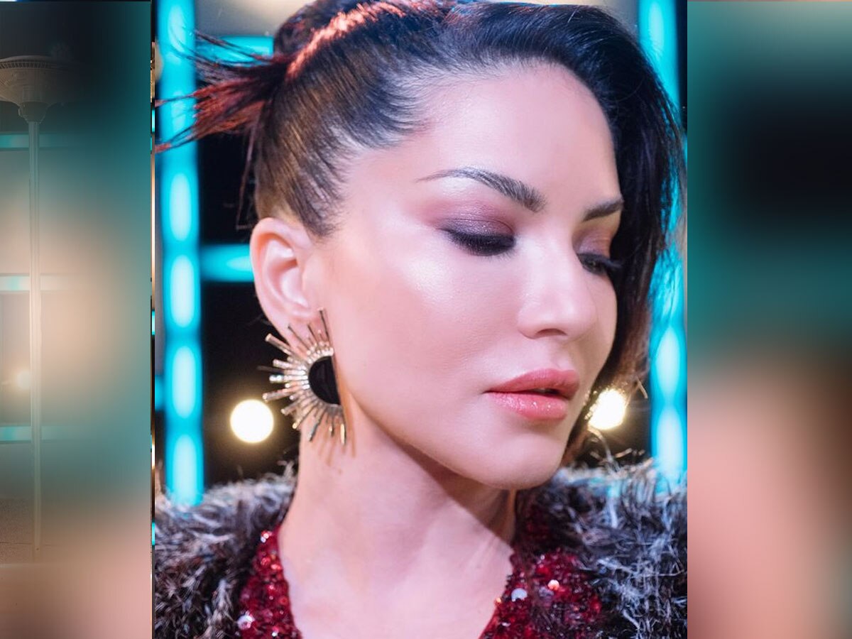 entertainment news Sunny Leone in a maroon shimmery bodycon gown photos viral