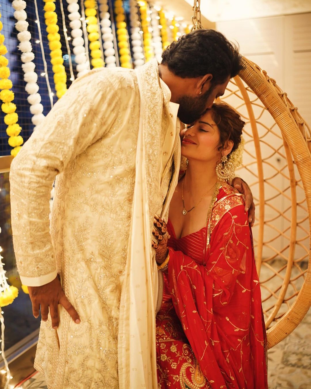 दीया और बाती