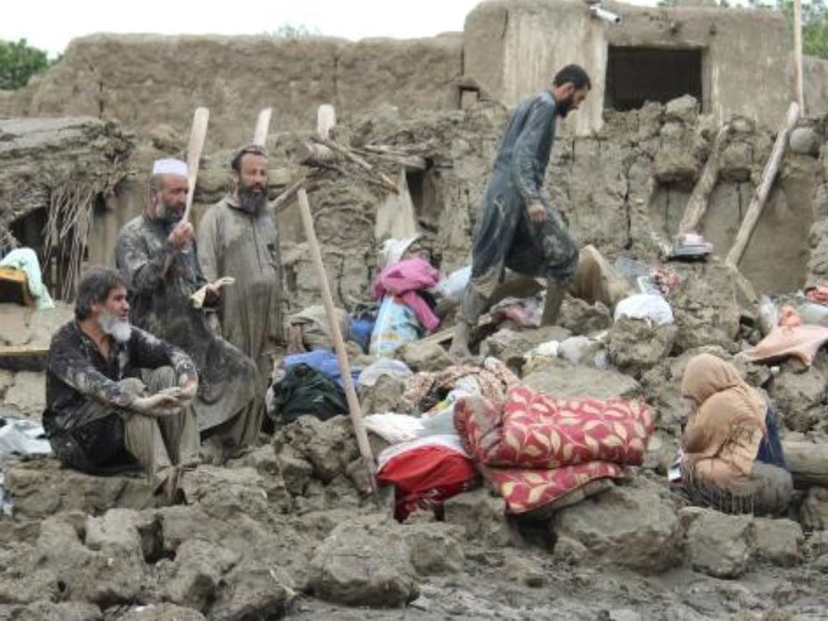 अफगानिस्तान में तूफान और बाढ़ ने मचाई तबाही, 300 लोगों की हुई मौत