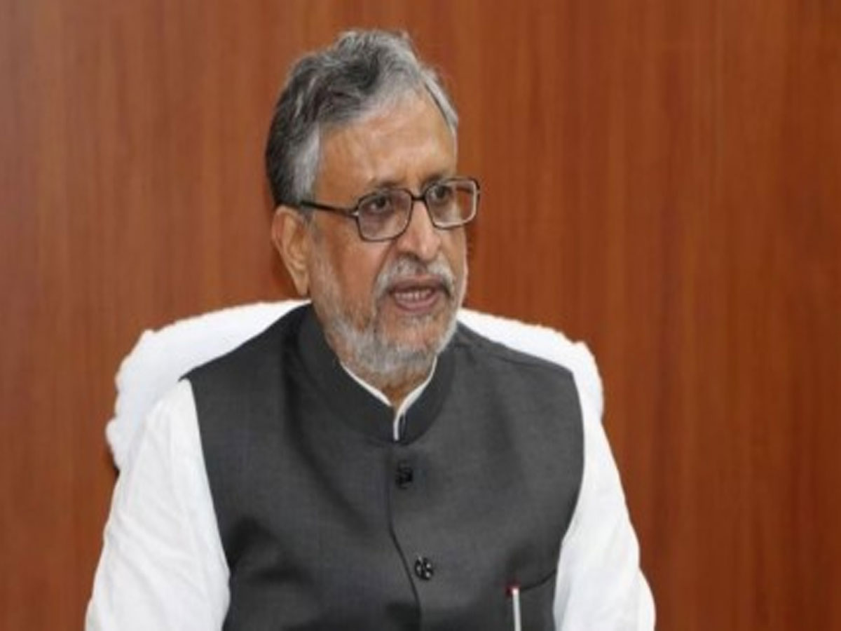 बिहार के पूर्व डिप्टी सीएम सुशील कुमार मोदी का निधन, 72 साल की उम्र में ली आखिरी सांस, कैंसर से थे पीड़ित बिहार के पूर्व डिप्टी सीएम सुशील कुमार मोदी का निधन, 72 साल की उम्र में ली आखिरी सांस, कैंसर से थे पीड़ित