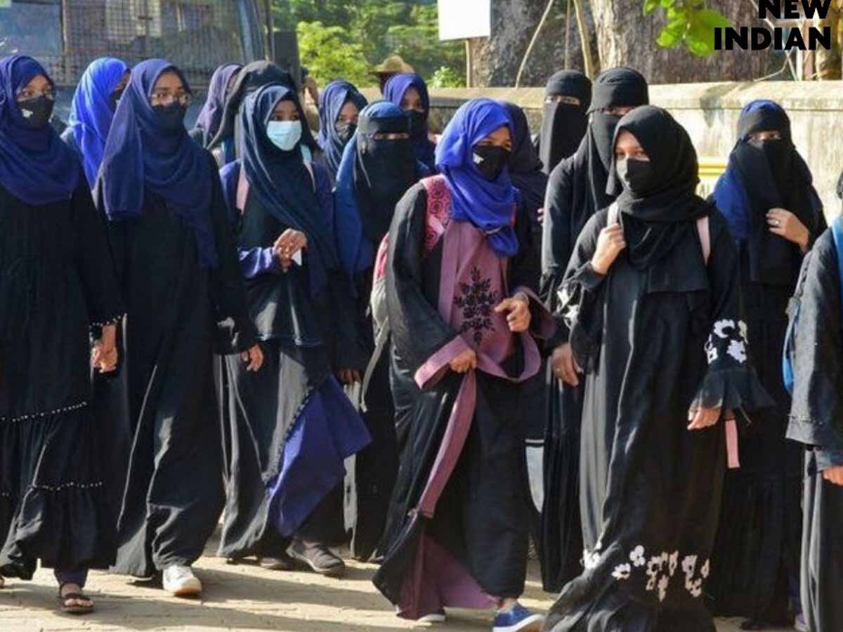 Madhavi Latha:  BJP उमीदवार ने वोट डालने से पहले मुस्लिम औरतों के हटाए हिजाब!