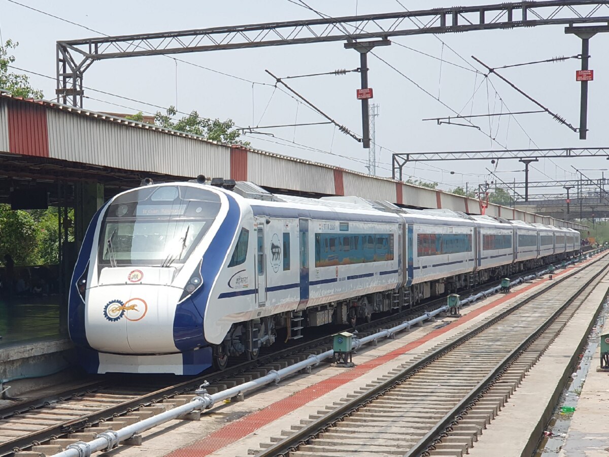 Agra News, Vande Bharat Train