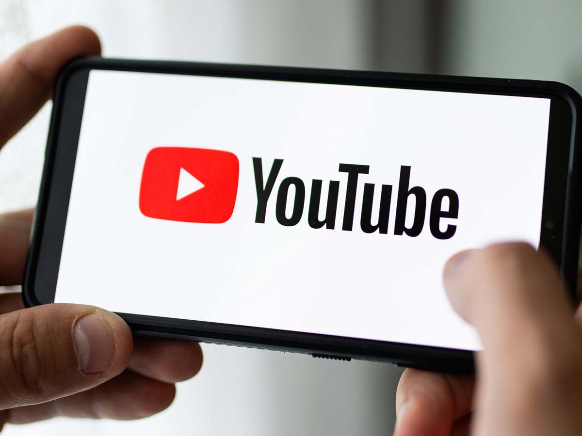 क्या बिमार पड़ने पर आप भी डॉक्टर के बजाये इन्टरनेट पर करने लगे हैं भरोसा, तो हो जाएँ सावधान! क्या बिमार पड़ने पर आप भी डॉक्टर के बजाये इन्टरनेट पर करने लगे हैं भरोसा, तो हो जाएँ सावधान!