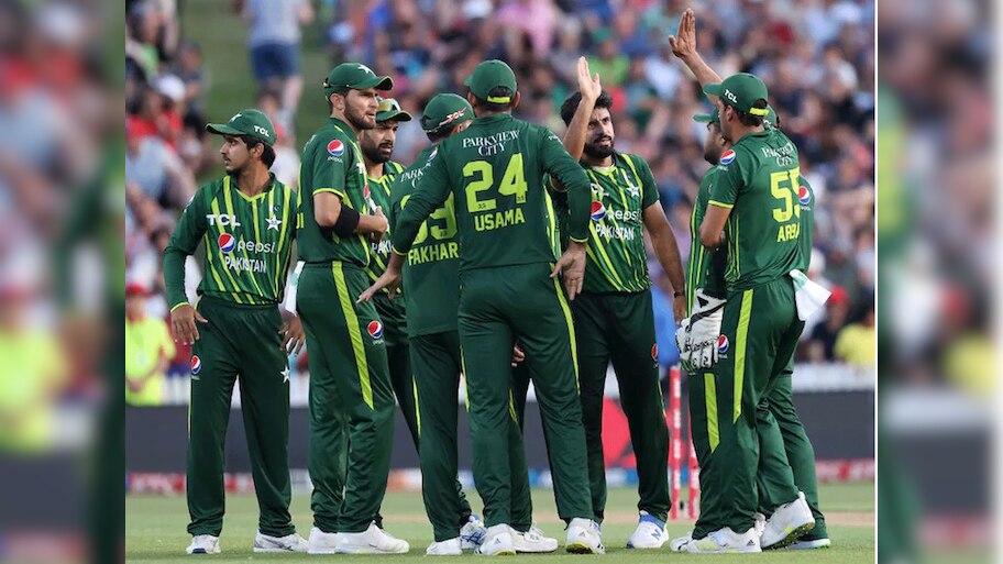 टी20 वर्ल्ड कप के लिए PCB का मास्टर स्ट्रोक, इस कैरेबियाई दिग्गज को दे सकता है अहम जिम्मेदारी?  