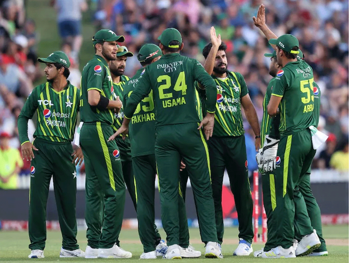 टी20 वर्ल्ड कप के लिए PCB का मास्टर स्ट्रोक, इस कैरेबियाई दिग्गज को दे सकता है अहम जिम्मेदारी? टी20 वर्ल्ड कप के लिए PCB का मास्टर स्ट्रोक, इस कैरेबियाई दिग्गज को दे सकता है अहम जिम्मेदारी?