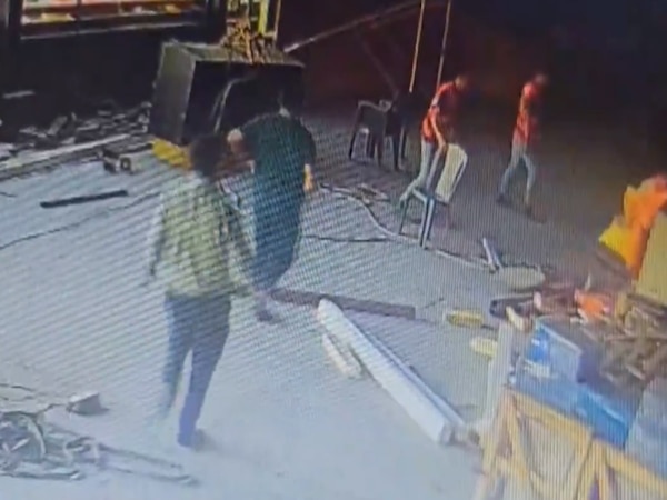 Gaming Zone Fire Update: राजकोट के गेमिंग जोन में कैसे लगी आग? वीडियो आया सामने