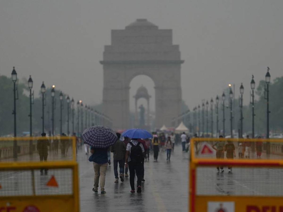 Delhi Monsoon 2024: भीषण गर्मी से मिलेगी राहत, जानें कब होगी बारिश और बदलेगा मौसम का मिजाज